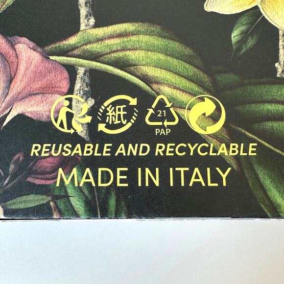 Falconeri Large Floral Gift Box XL 18.75" x 13.75" 4.5" - Picture 5 of 9